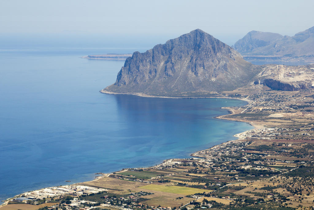 La Dimora Di Odisseo Bed & Breakfast Trapani Room photo